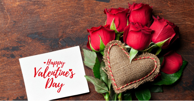 Flori de Valentine’s Day: 4 aranjamente florale deosebite