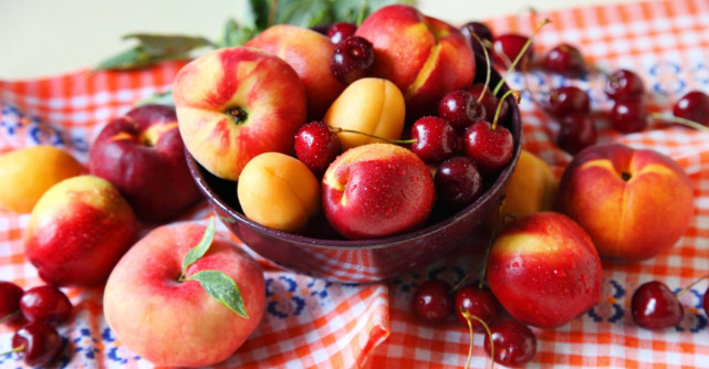 Topul fructelor care contin cel mai mult zahar
