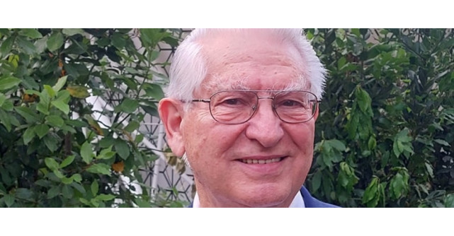 Dr. Vlad Ciurea trage un semnal de alarmă! Prăjitura faimoasă care topește neuronii și accelerează îmbătrânirea creierului