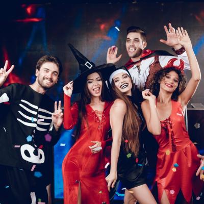 6 costume de Halloween pentru adulți: idei inspirate de ultim moment