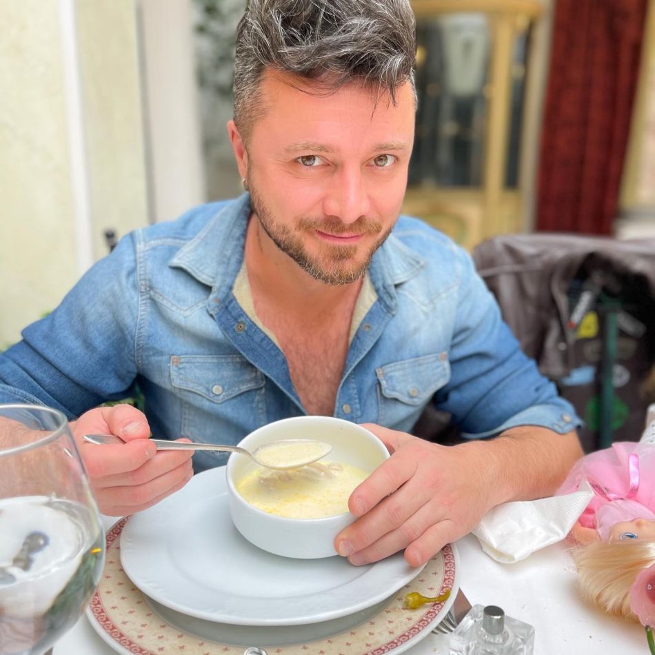 Tavi Clonda spune lucrurile pe față! Artistul vrea ca soția lui să mai slăbească: Trebuie să-și facă un program, o dietă...