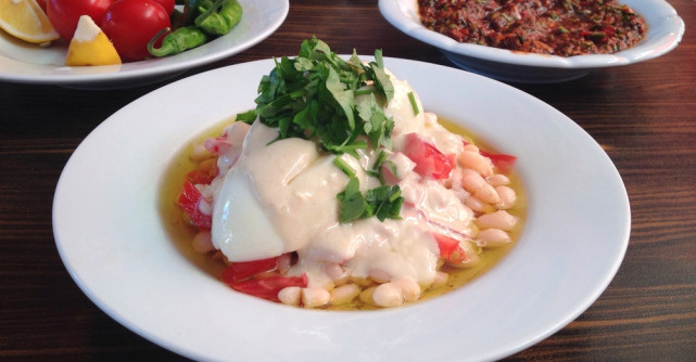 Bucătăria tradițională din Antalya: Explorări culinare în inima Turciei