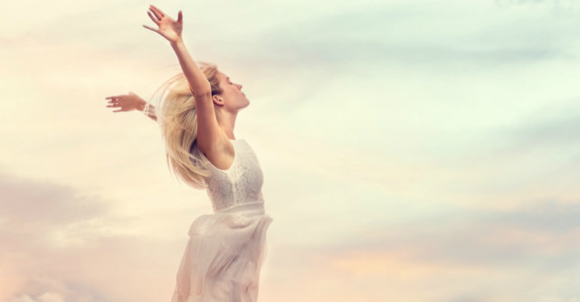 Cele 5 obiceiuri ale celor mai fericite persoane pe care le cunosti