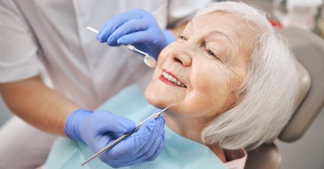 Cele mai comune afecțiuni dentare la vârstnici