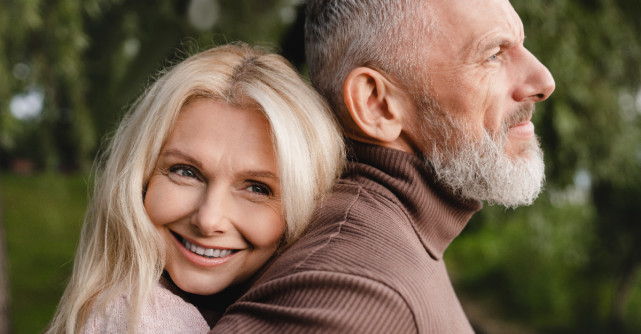 Ce fac cuplurile longevive ca relația lor să dureze? Cum de reușesc să mențină flacăra iubirii atât de mult timp? 