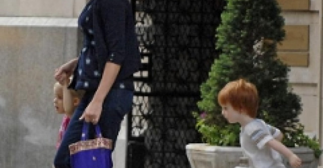 Yupeee! Si Julia Roberts are burtica!