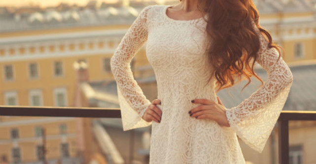 5 trucuri pe care orice fashionista trebuie sa le stie despre rochia de dantela