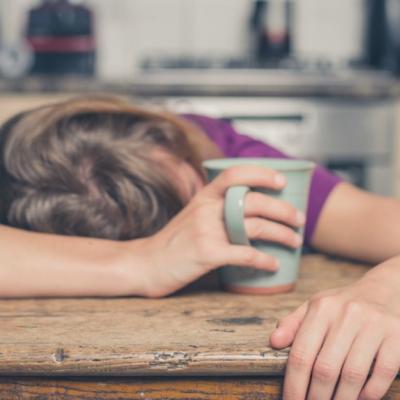 5 motive pentru care te simti mereu obosita si cum poti face plin la energie