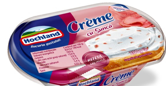 Hochland lanseaza Creme cu Sunca