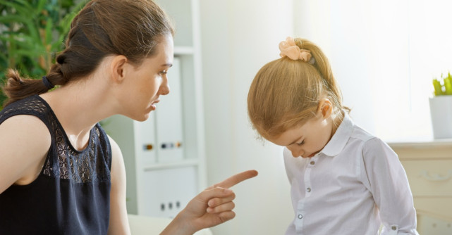  Sa nu imi spuneti voi cum sa imi cresc copilul!