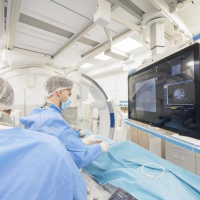 Care sunt afecțiunile tratate prin radiologie intervențională? Ghid clar pentru tine 