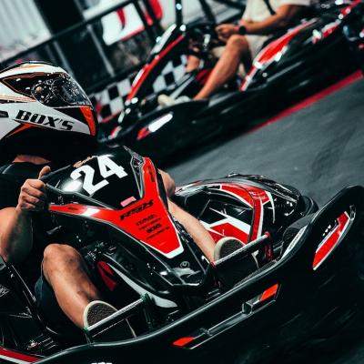 4 motive pentru care Vmax Karting este cea mai buna activitate in sezonul rece 