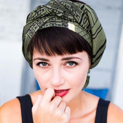 Povestea turbanului: un accesoriu retro, boho și atât de urban!