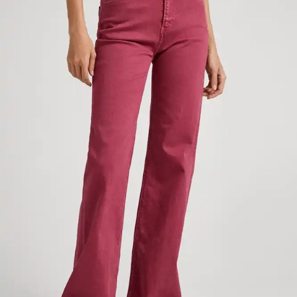 Trenduri de blugi 2024: 20 de modele de jeans