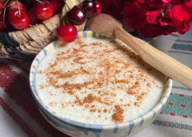 Cum se face orezul cu lapte: rețeta tradițională, secrete și variațiuni delicioase
