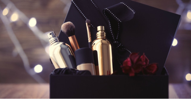 7 magazine online unde gasesti cosmetice profesionale de salon