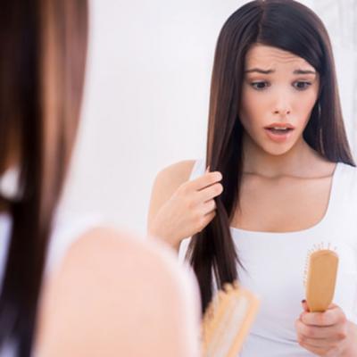 Tratamente naturiste care opresc CADEREA PARULUI