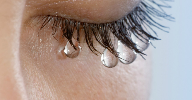 Despre tacere si palme. Ca intre femei.