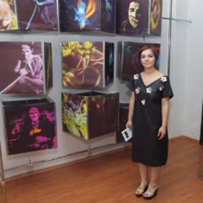 Foto: Expozitia Personal light by Alina Ene