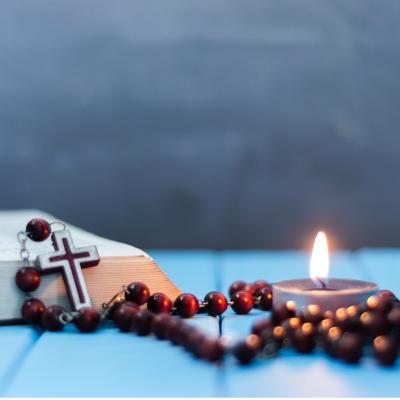 În lumea rugăciunii: ce este rugăciunea și cum ne vindecă