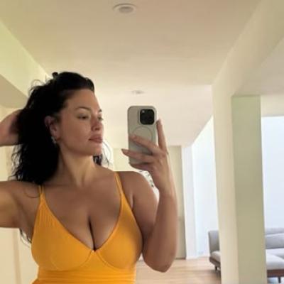 Supermodelul plus-size, Ashley Graham, a strălucit pe podium la Victoria’s Secret Fashion Show 2025