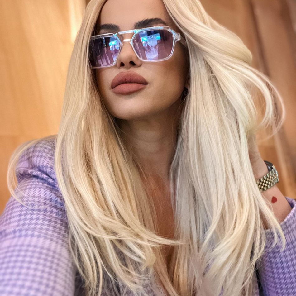 Ce spune Evelin, fiica Andei Adam, despre nunta mamei sale: M-a bufnit un pic plânsul...