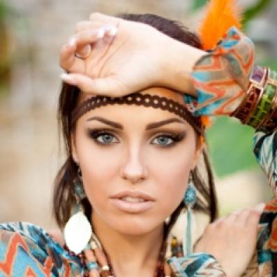 7 stiluri de machiaj pentru 7 zile