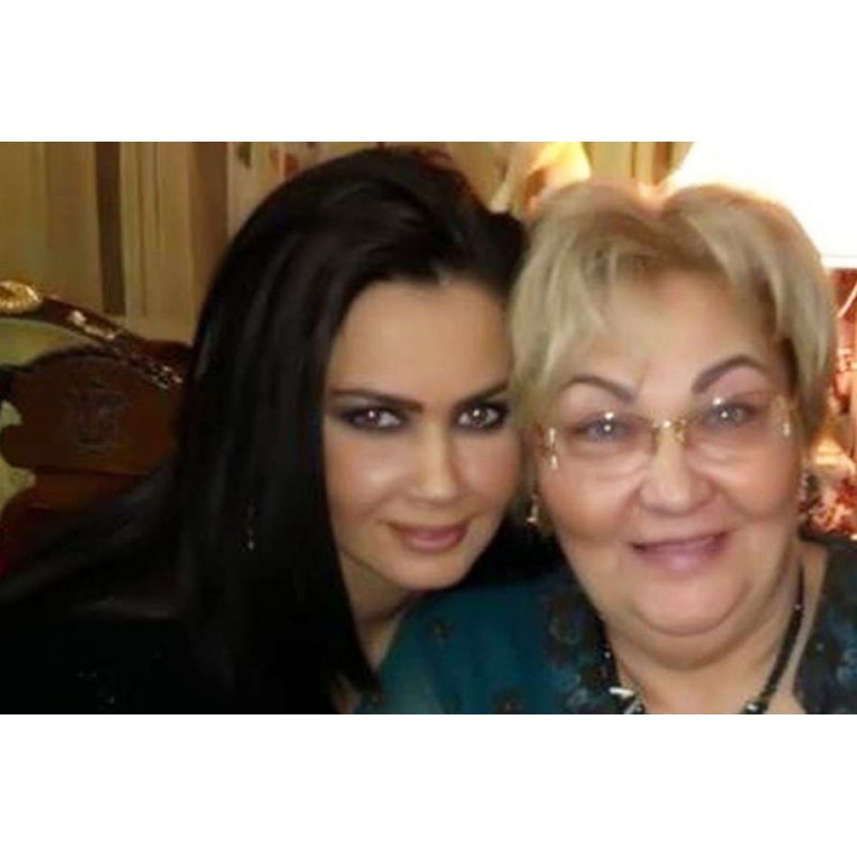 Oana Zăvoranu se gândește la părinții ei, în cele mai dificile clipe ale sale: Stai liniștit, tată, stai liniștită, mamă…