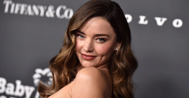 Miranda Kerr dezvăluie dieta ei strictă și motivul pentru care nu mănâncă niciodată...