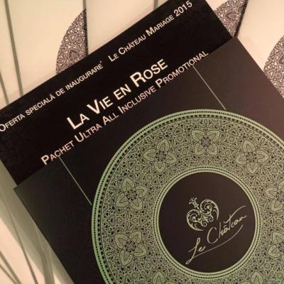 La vie en rose: Nunta la castelul din inima orasului