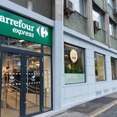 Carrefour și Bringo ajung acum în 30 de minute la orice adresă din București și Iași 