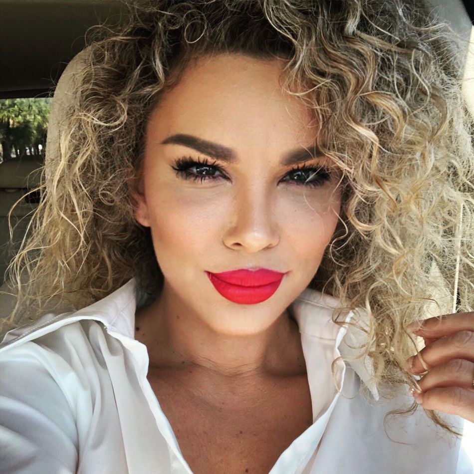 Alina Laufer s-a hotărât, după 11 ani de relație! Decizia radicală luată de vedetă:  El știe că o să îmi fac bagajele...