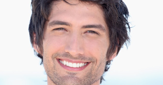 Top 5 zodii de barbati pe care trebuie sa ii intalnesti vara asta