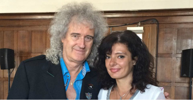3 minute cu Brian May de la Queen