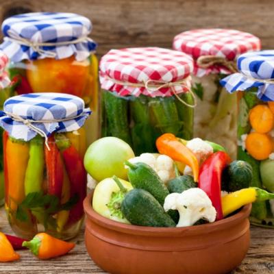 Dieta-fulger cu muraturi topeste 2 kg in 3 zile