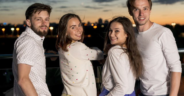 6 activități departe de ecrane pentru o seară de vineri