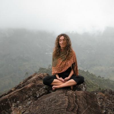 7 Mantre puternice pentru fiecare zi a săptămânii (12-18 octombrie)