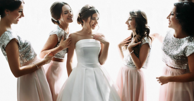Ce sa faci in timp ce prietenii tai se casatoresc? 17 lucruri importante de bifat