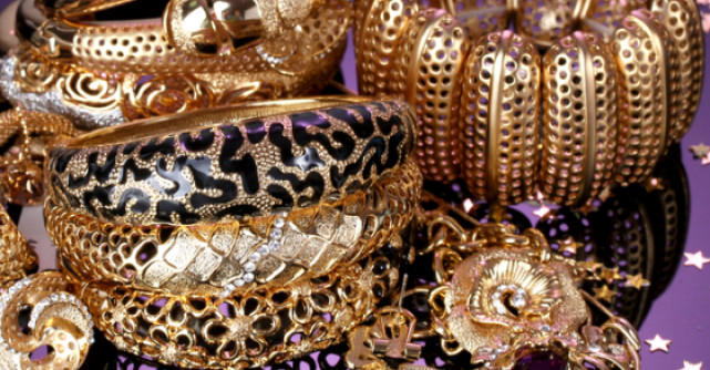 Era putred de bogata, acum a ramas pe drumuri