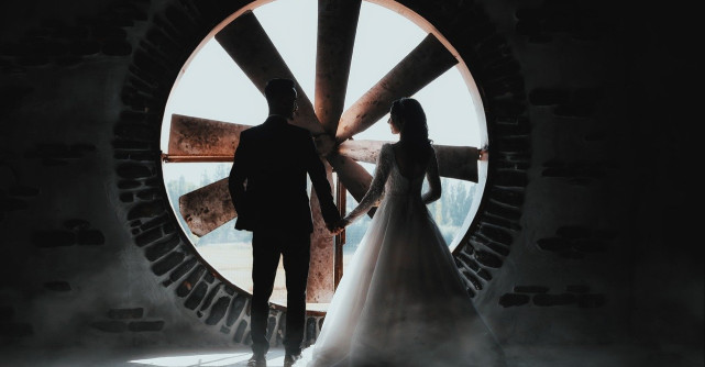 Iată cele cinci profesii în care partenerul tău este mai predispus să înșele. Șocant, nu?