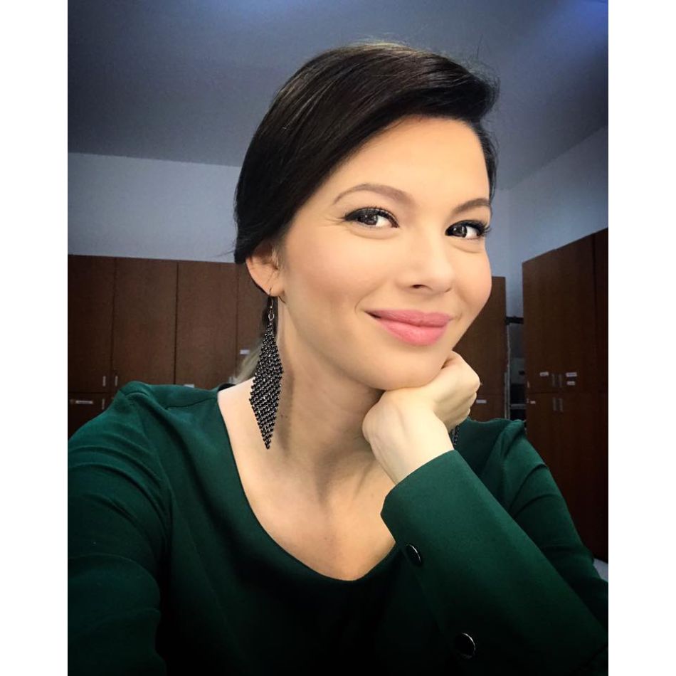 Anca Lungu, din nou pe micile ecrane! Îndrăgita prezentatoare tv tocmai a făcut anunțul! 