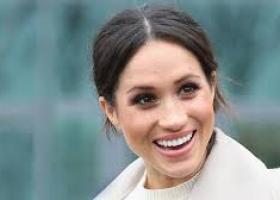 Meghan Markle, apariție strălucitoare la Paris Fashion Week. Motivul pentru care a revenit în lumina refletoarelor
