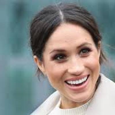 Meghan Markle, apariție strălucitoare la Paris Fashion Week. Motivul pentru care a revenit în lumina refletoarelor 