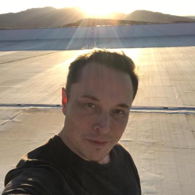 Elon Musk a devenit tată pentru a 11-a oară! Numele inedit al nou născutului nu este o surpriză pentru nimeni!