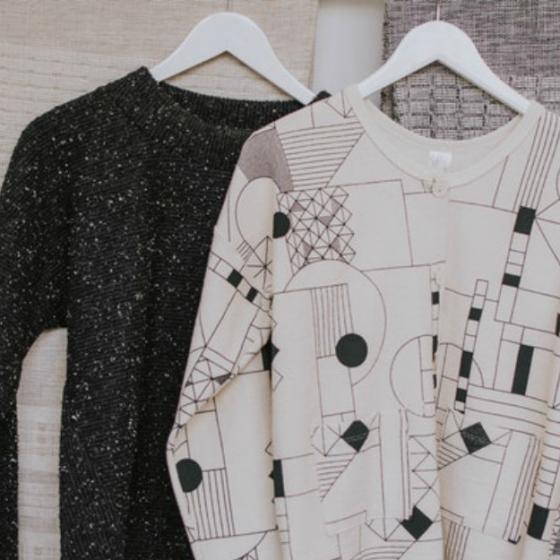 Cum să-ți ordonezi și să-ți organizezi garderoba ca un profesionist cu acești 4 pași simpli!