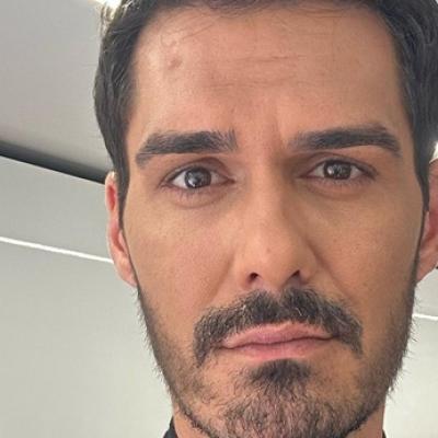 George Burcea, absent din sezonul 2 al serialului Wednesday. Ce a cerut actorul român pentru a continua în producția Netflix