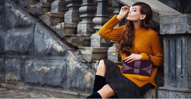 7 pulovere lungi pentru zilele scurte de toamnă