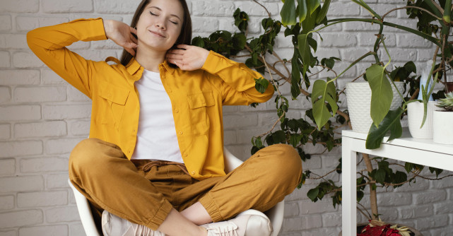 Cum să creezi un look relaxat și chic pentru weekend