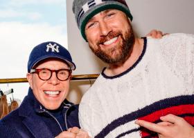 Tommy Hilfiger îl întâmpină pe Travis Kelce, în calitate de ambasador global al brandului și colaborator creativ