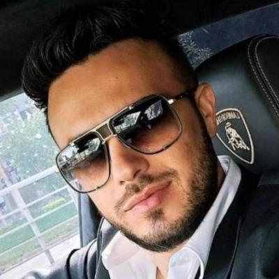 Gabi Bădălău își vinde bolizii de lux, după ce a fot dat în judecată. Afaceristul și-a șters contul de Instagram 